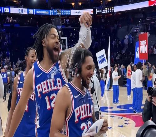 三分8中8轰32分迎生涯之夜！倒贴16.3万打NBA拼了佩恩让费城沸腾