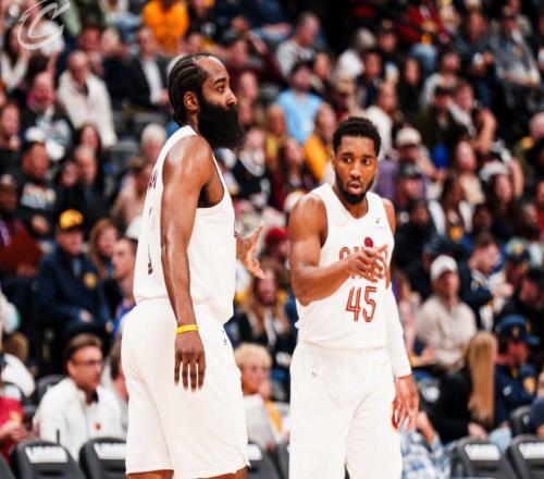 魔术vs骑士前瞻：一场势均力敌的较量，狭路相逢勇者胜