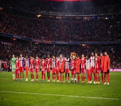 欧冠淘汰赛开始，直接有冷门巴萨和利物浦没赢马竞和拜仁大胜