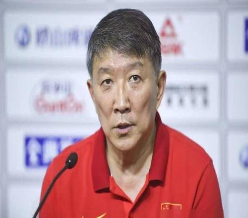 央视直播！中国女篮VS马里，首发更新，张子宇第一次参加国际大赛