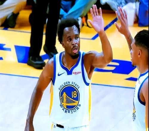 17+18！勇士输球仍有收获，替补小钢炮爆惊喜，3特质扮演乱战高手