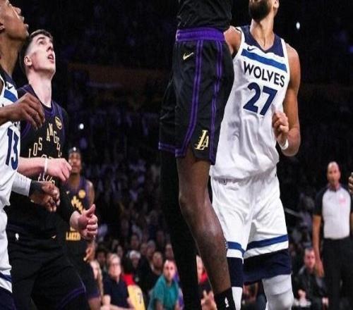 升西部第4！东契奇31+11+11，湖人120106赛季横扫森林狼