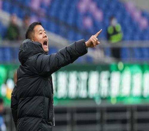 郑智首胜要来了提前4天奔赴上海，备战对阵上港，有望爆冷赢球