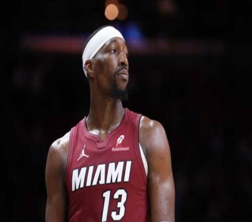 韦德说热火已经没热度阿德巴约：他都45了，老实在家待着吧