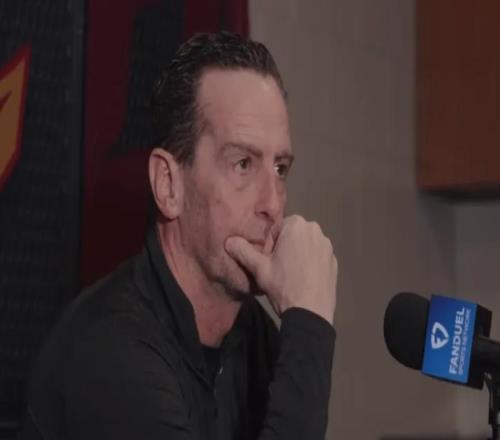 哈登为关键球权用生命起誓！轰30+8成队史首人阿帅：36岁仍巅峰