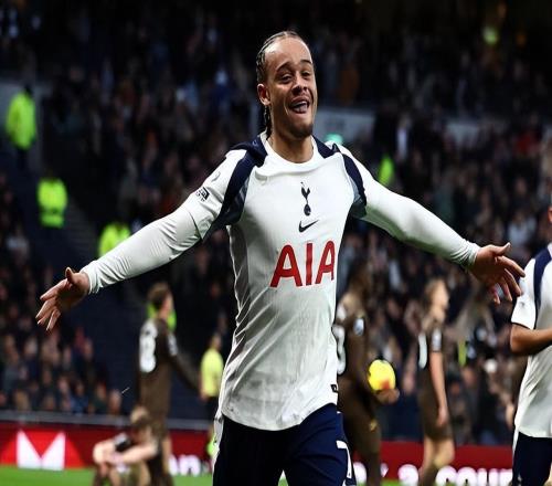 队史标王踢一个赛季就离开欧联冠军这笔买卖，的确是不太明智