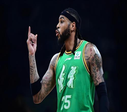 广东队抛弃之人，成为辽宁大腿！球迷：杜锋会后悔吗