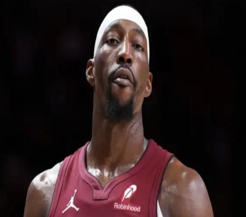 排面拉满，阿德巴约：83分赛后迈克尔乔丹向我表示了祝贺