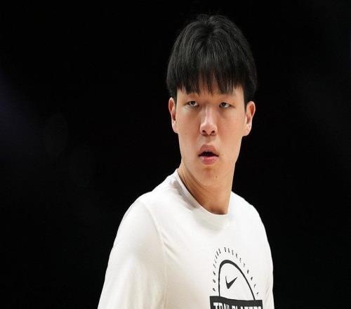 杨瀚森狂轰31分创G联赛个人得分新高