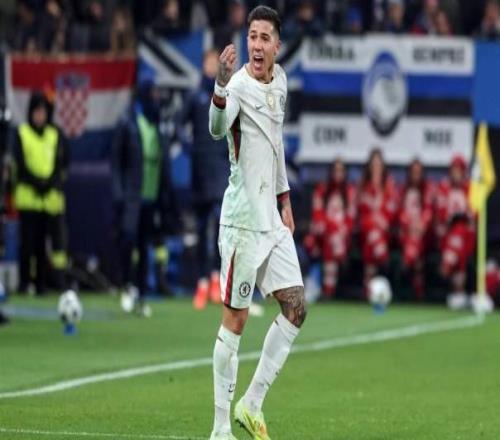 队报：巴黎在关注恩佐，他符合恩里克的战术需求