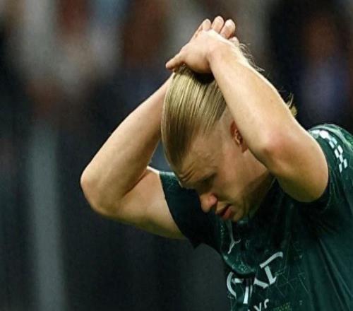 哈兰德伯纳乌“隐身”：80分钟零射门，挪威锋霸遭皇马铁壁封锁