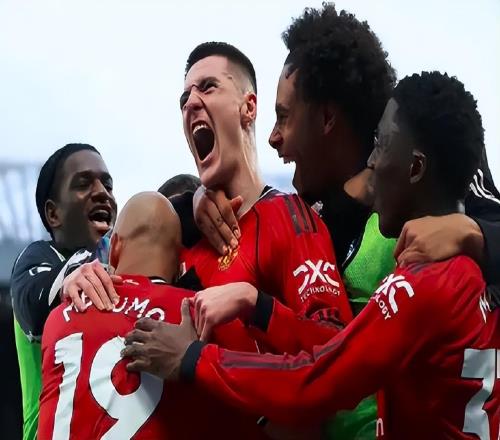 欧冠16强首回合崩盘！英超6队无一胜绩，曼联有望坐收渔翁之利