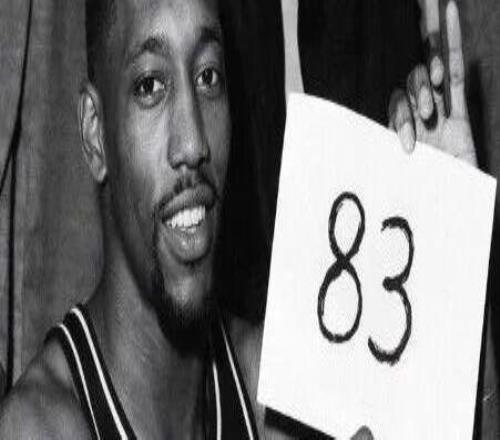 一夜炸锅！阿德巴约83分被黑上热搜了......