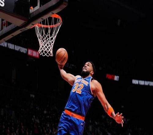 布伦森触底反弹28+4+8+3，唐斯21分新援暴走，尼克斯18分逆转爵士