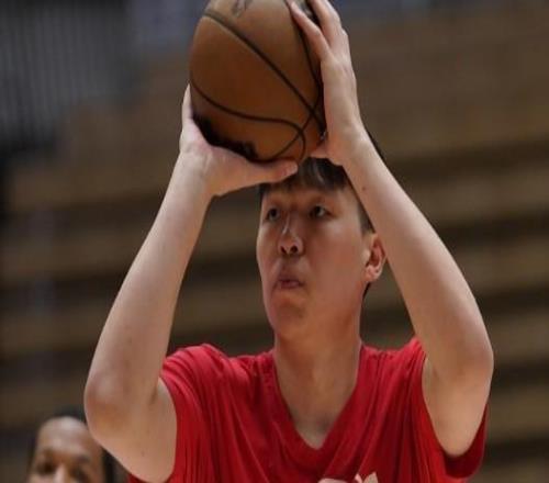 高效，杨瀚森G联赛16投14中砍下31分8板3助1断1帽