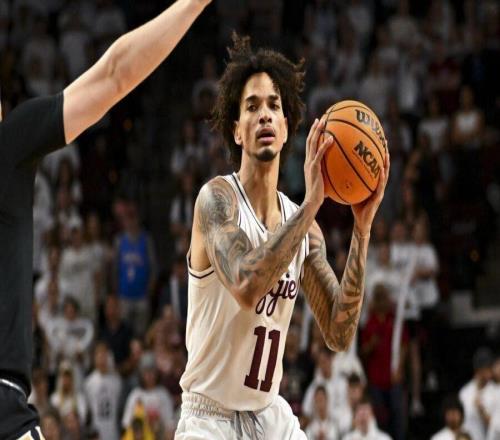 爵士用十日短合同签下一名落选秀，但他在发展联盟也表现平平