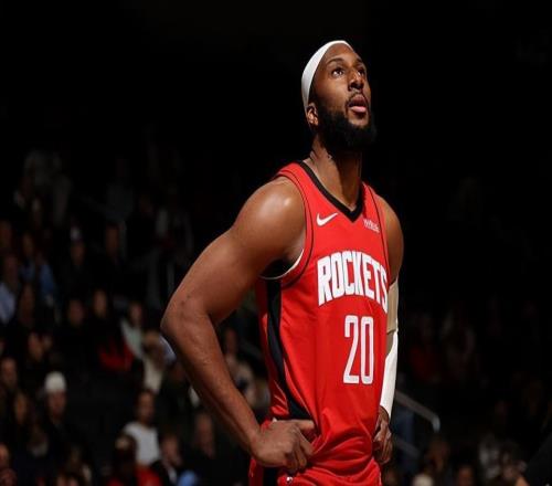 火箭全队面对掘金只进了4个三分，但后场大闸一个人就进了两个