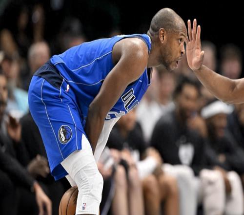 三分10中8！35岁老将狂砍35分，正负值+21，球迷：今夕是何年