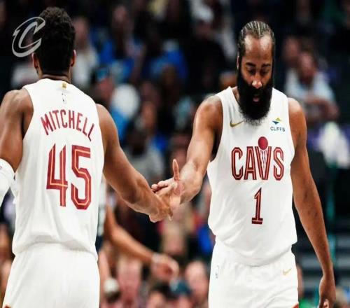 又赢33分！哈登狂刷全场最高！今年能过二轮吗