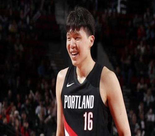 官宣：开拓者从G联赛附属球队撕裂之城混音队召回杨瀚森