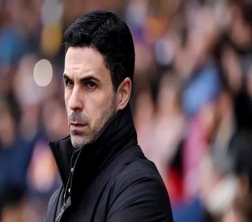 埃利亚斯觉得阿尔特塔取舍两难，英超需要缓解内耗问题