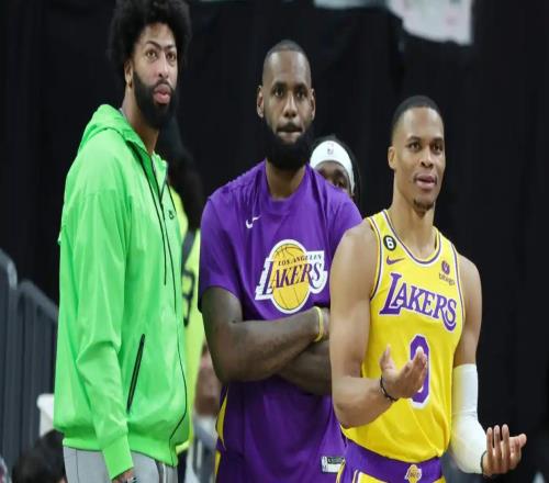 前NBA队友透露了为什么许多球员讨厌与詹姆斯一起打球！