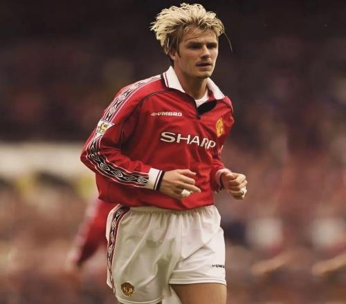 被误解的曼联“两翼齐飞”传统，弗格森的秘密武器从来不是对称