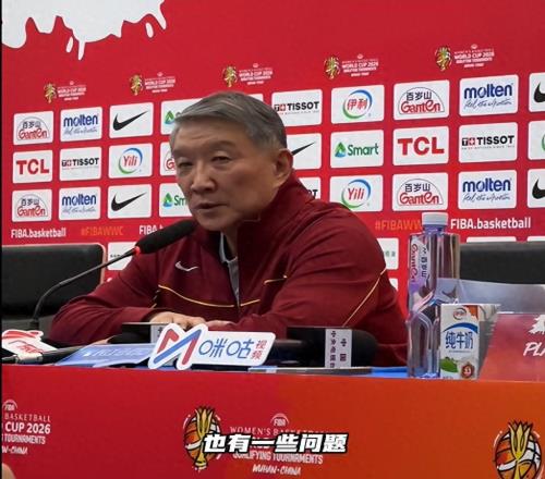 太不中用！女篮三朝元老7中1，场均1分+DNP，球迷：以后别用了