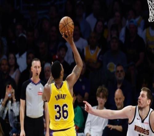 正负值断层领跑全队！湖人1100万捡漏斯马特真香