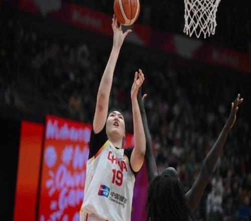 女篮世界杯资格赛中国女篮86比76击败南苏丹