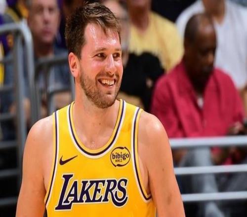 东契奇：出手绝杀时非常自信击败掘金对我们而言意义重大