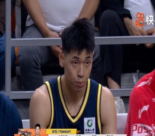 内线被完爆，外线狂打铁！完败！广东近5场输4场