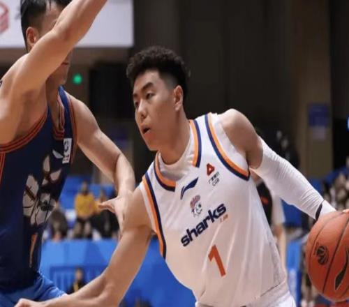 随着北京3连胜，上海大胜50分，CBA最新积分榜出炉！广厦第2