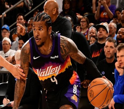 限定3月的超巨，如今成功返场！场均28+4，谁还说他是水货榜眼