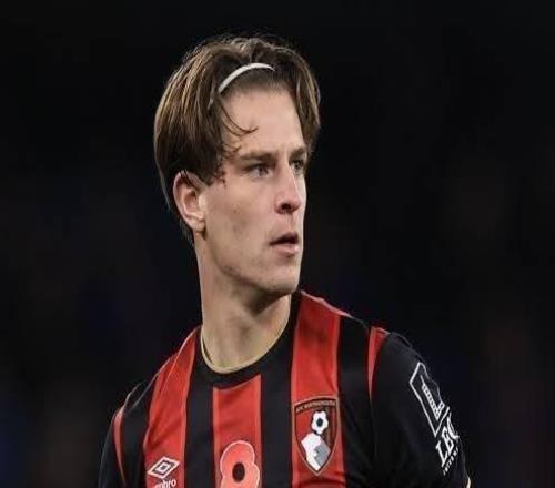 天空：伯恩茅斯中场斯科特值得入选英格兰队，他应参加世界杯