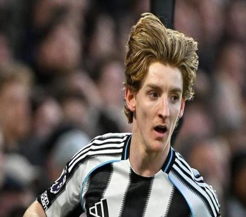 时隔13年蓝桥再度沦陷！戈登一剑封喉，切尔西01纽卡双线溃败