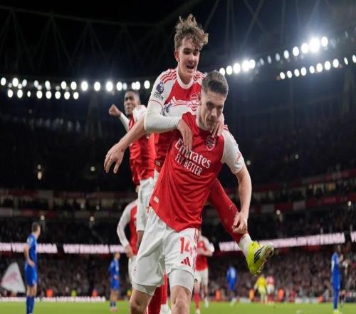 英超史上最年轻进球者，推动阿森纳向冠军再进一步