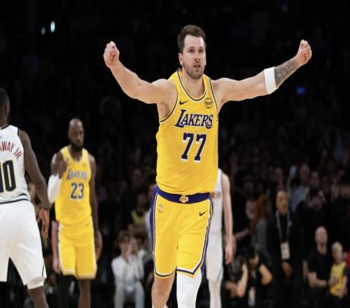 东契奇：詹姆斯为胜利会不顾一切，主场的氛围让我起鸡皮疙瘩