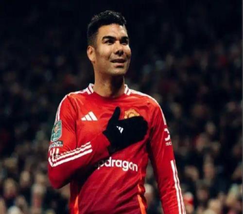 内维尔：不应该留卡塞米罗，他是曼联引援失败的缩影