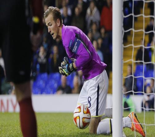 三位门将全部受伤，凯恩成拜仁一线队唯一有门将出场经历的球员