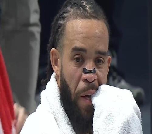 麦基7中4得到9分10板加盟北京3战全胜末节提前轮休仍未真正发力