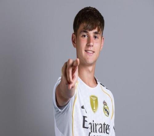 姆总伤愈战曼城！皇马大名单连刮4张18岁彩票，底牌有多硬