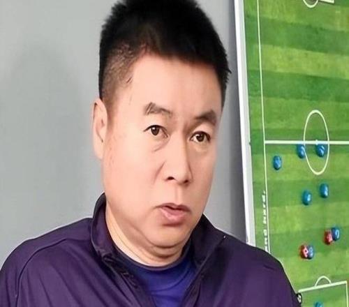 给中超本赛季16队主帅分档