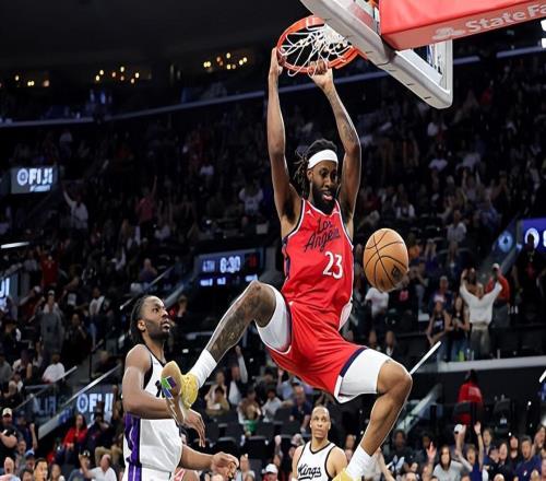 场上效果其实相当不错，但快船还是不愿意给内线新援多些机会