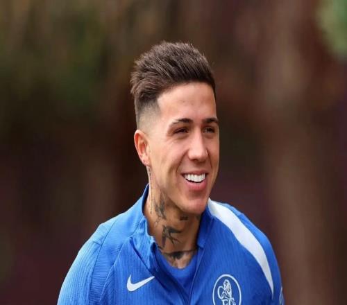 外媒：两支沙特球队也有意恩佐，球员热爱切尔西但愿意离队