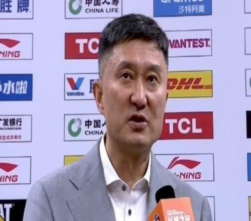 杜锋：今天的投篮手感有所回暖，防守是我们球队立足的根本