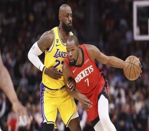 湖人击败火箭获六连胜，正负值最高的詹姆斯，战术智慧碾压杜兰特