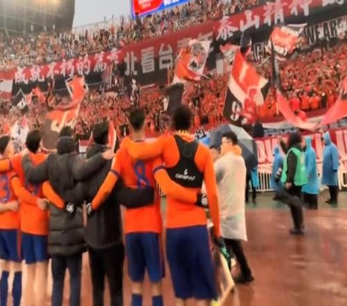 鲁媒：泰山队证明了本赛季“保三争一”的目标绝非空头支票