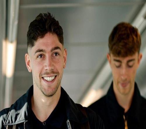 世体：皇马全队已经抵达曼彻斯特，5小时后进行赛前最后一练