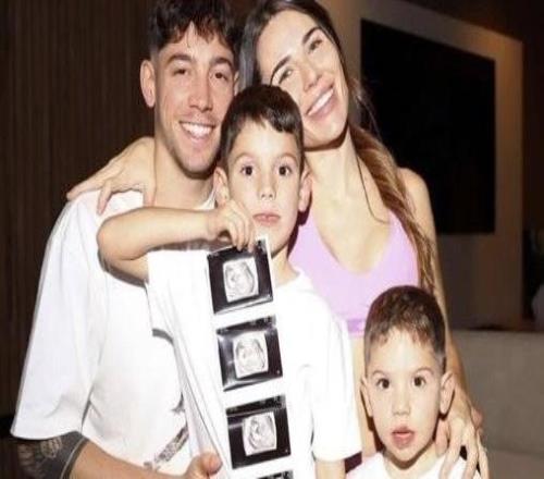 巴尔韦德妻子：打曼城首回合前他说想进球，我告诉他梦中多想想